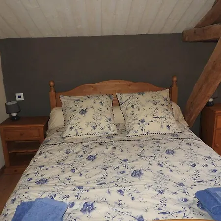 Maison Charmante Pres De Nueil-les-aubiers Avec Jardin Tatil Evi *
